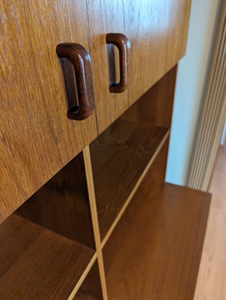 MCM Danish Modern Teak Record Player Stand & Bookshelf Wall Unit
