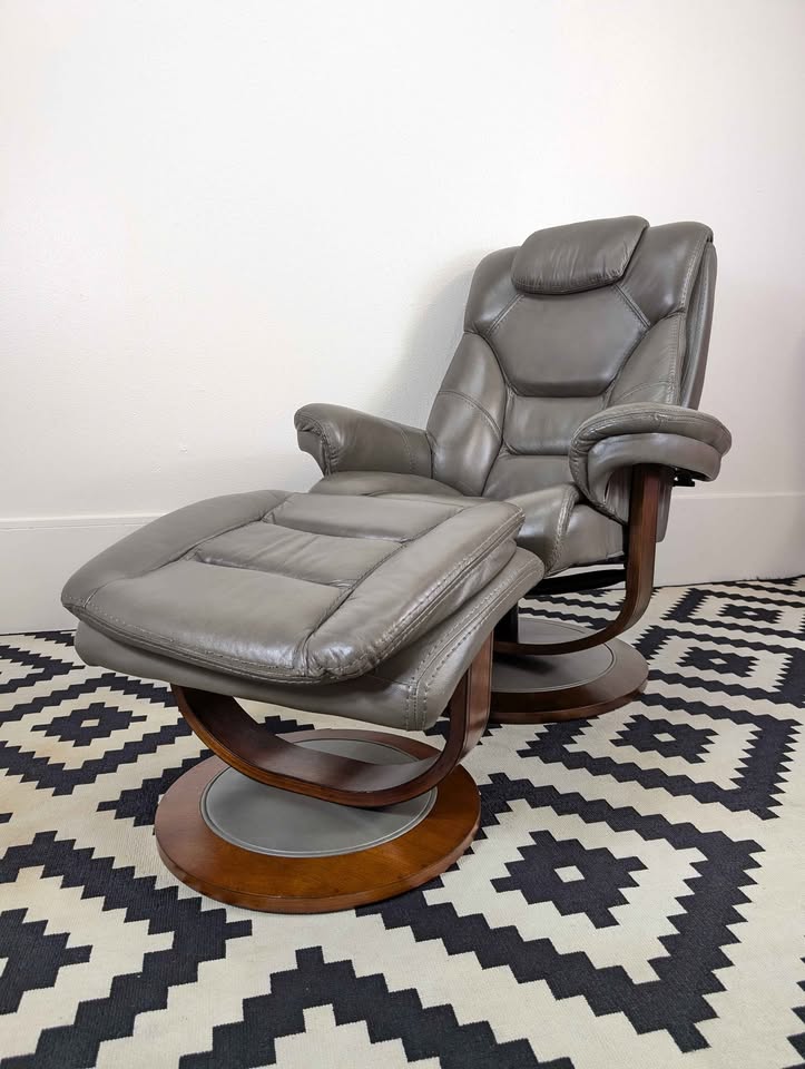 Stressless Style Grey Leather Lounge Chair & Ottoman by Faringdon for Macy's