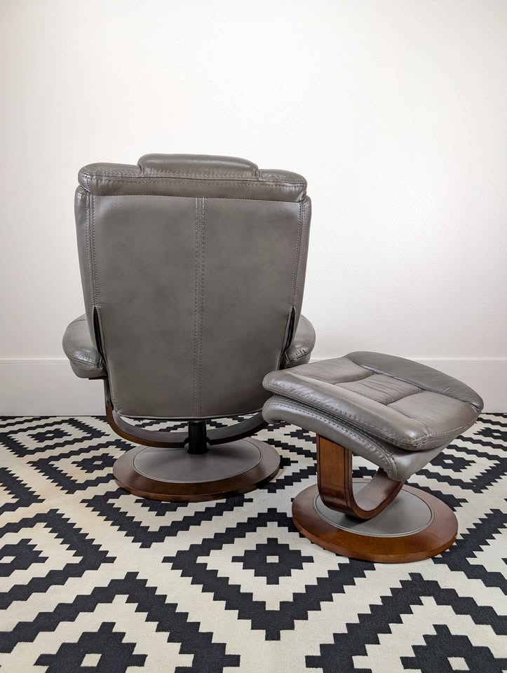 Stressless Style Grey Leather Lounge Chair & Ottoman by Faringdon for Macy's