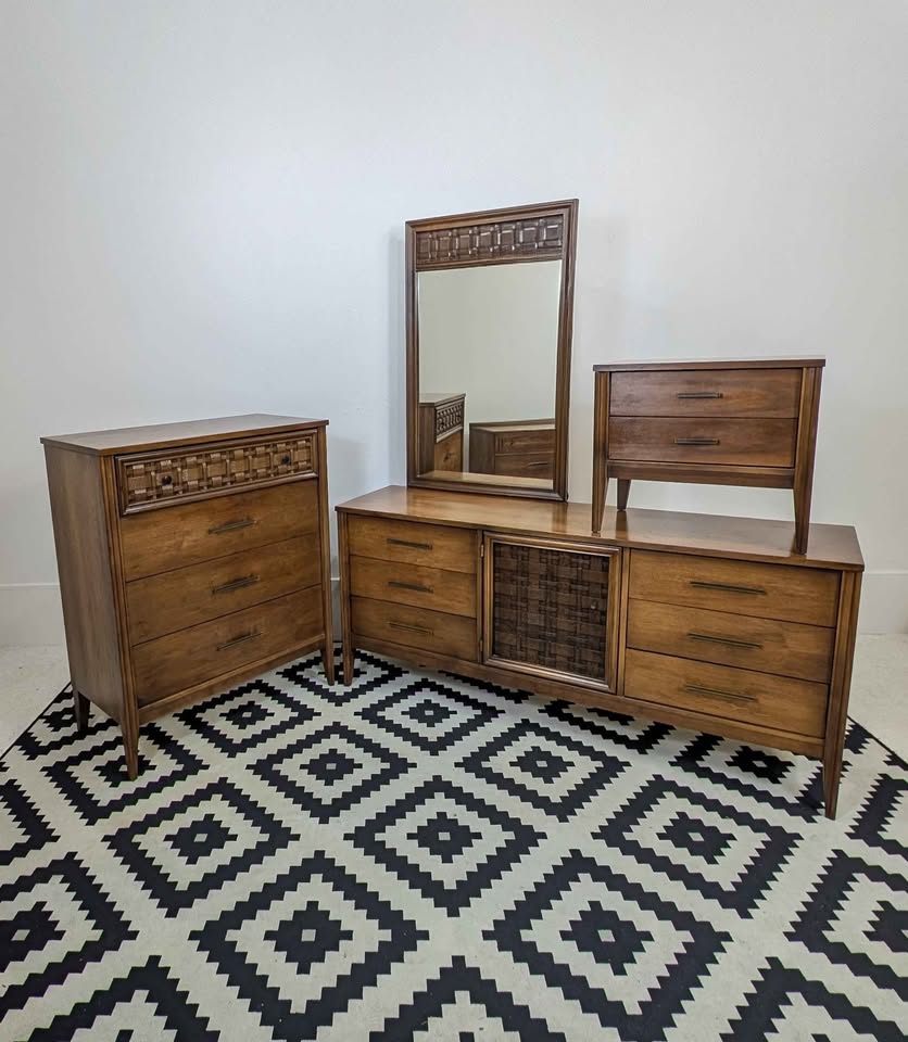 Mid Century Modern 4 Piece American Walnut Bedroom Set