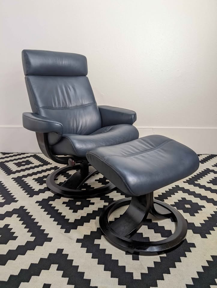 Scandinavian Oslo Collection Blue Leather Recliner by Nordic Home