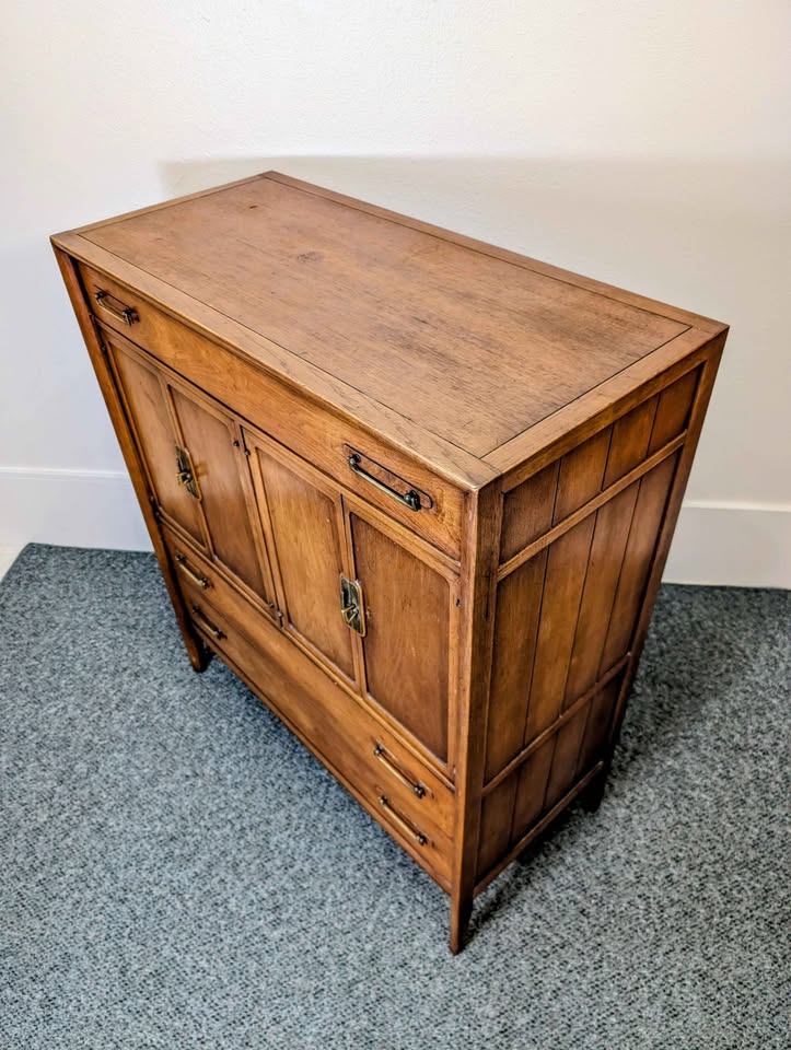 MCM Meridian Collection Gentleman's Chest Highboy by Drexel