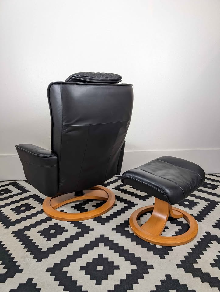 Black Leather Lounge Chair Recliner by IMG / An Ekornes Stressless Company