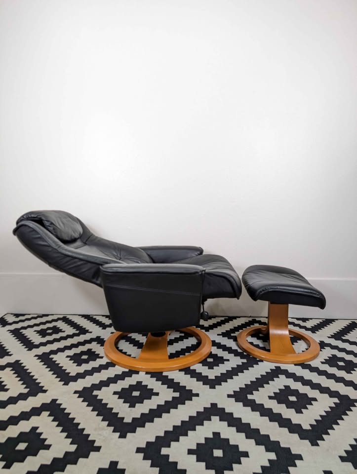 Black Leather Lounge Chair Recliner by IMG / An Ekornes Stressless Company