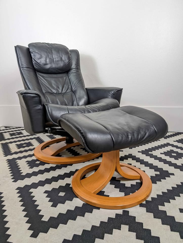 Black Leather Lounge Chair Recliner by IMG / An Ekornes Stressless Company