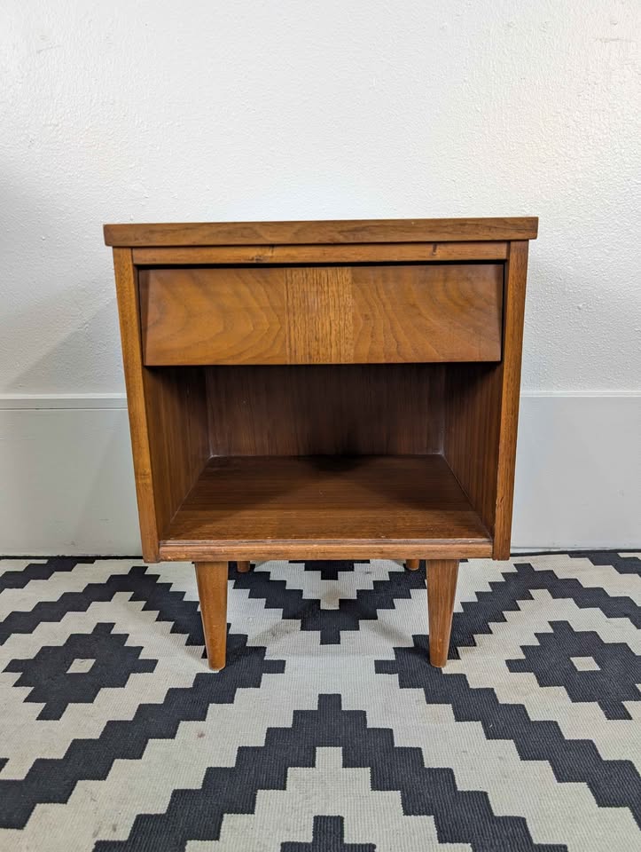 Single Drawer MCM Nightstand by Ward