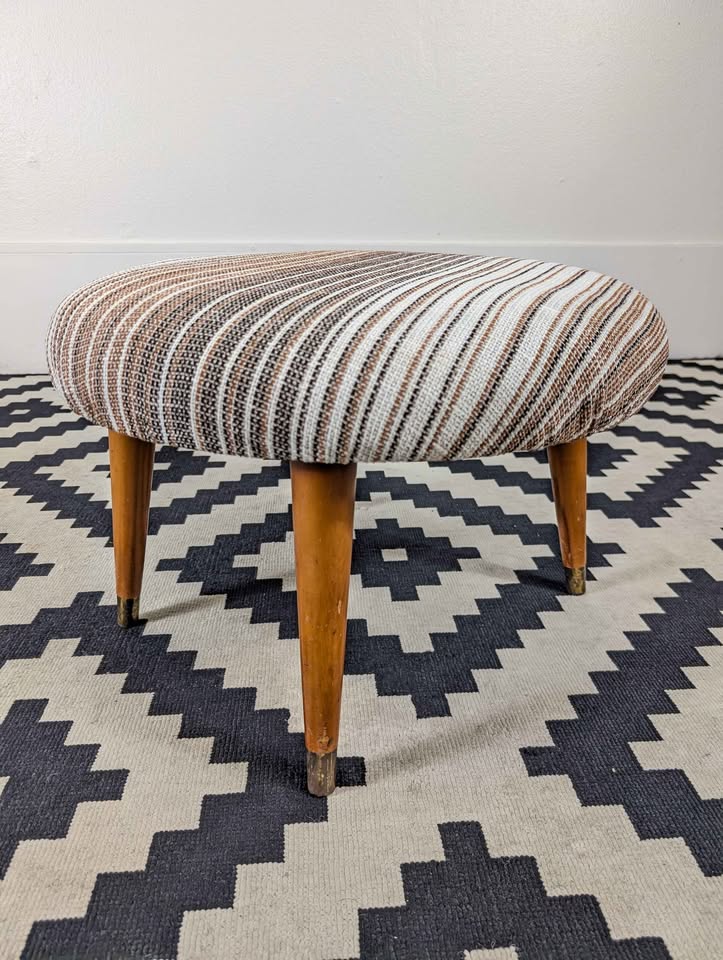 MCM Tweed Ottoman on Tapered Walnut Legs