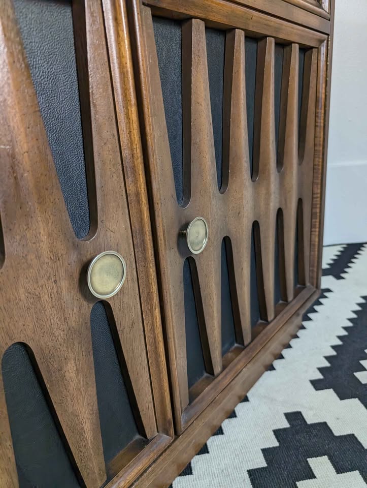 Gorgeous MCM American Walnut Brutalist Bar / Credenza / Buffet by Young