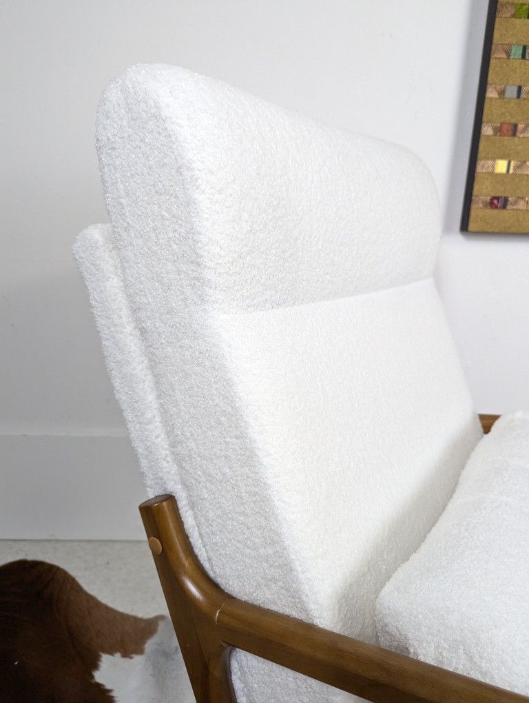 New MCM Style Bright White Boucle Comfy Lounge Chair