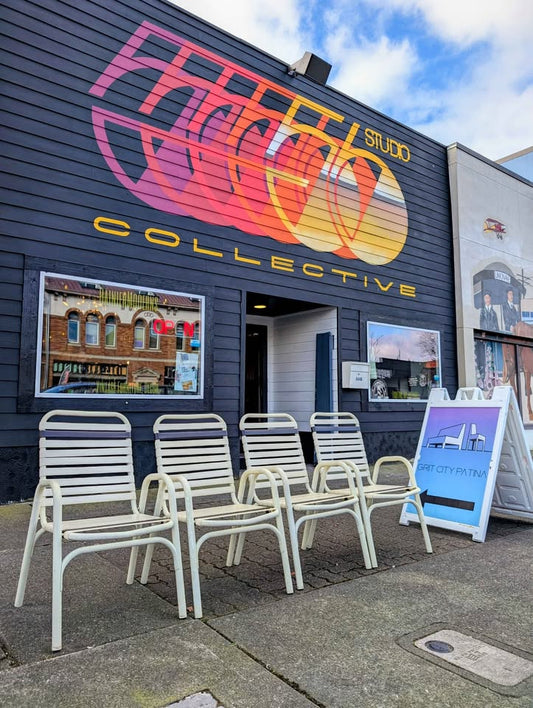 Vintage Set of 4 Vinyl Strap Patio Chairs