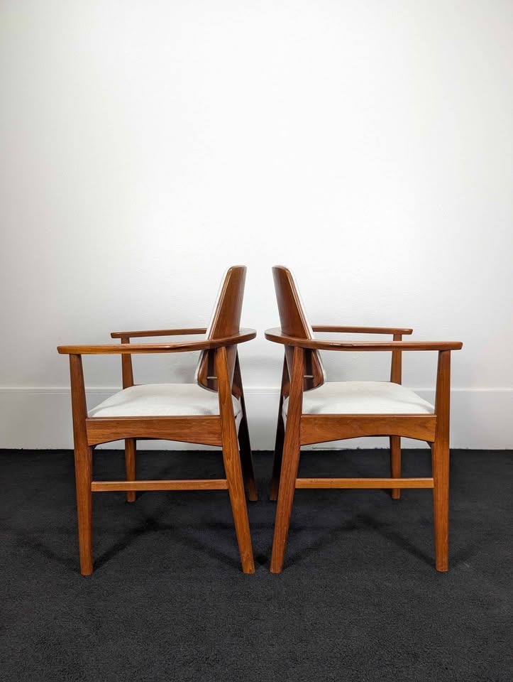 Danish Modern Pair of Teak Chairs by Arne Hovmand Olsen