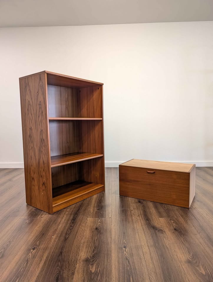 Danish Modern Teak Record / Media Cabinet & Bookshelf