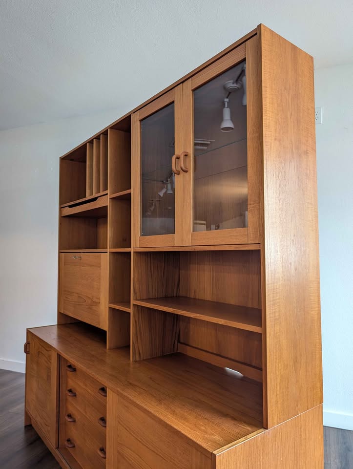 Danish Modern Teak Credenza w/ Hutch by Domino Mobler