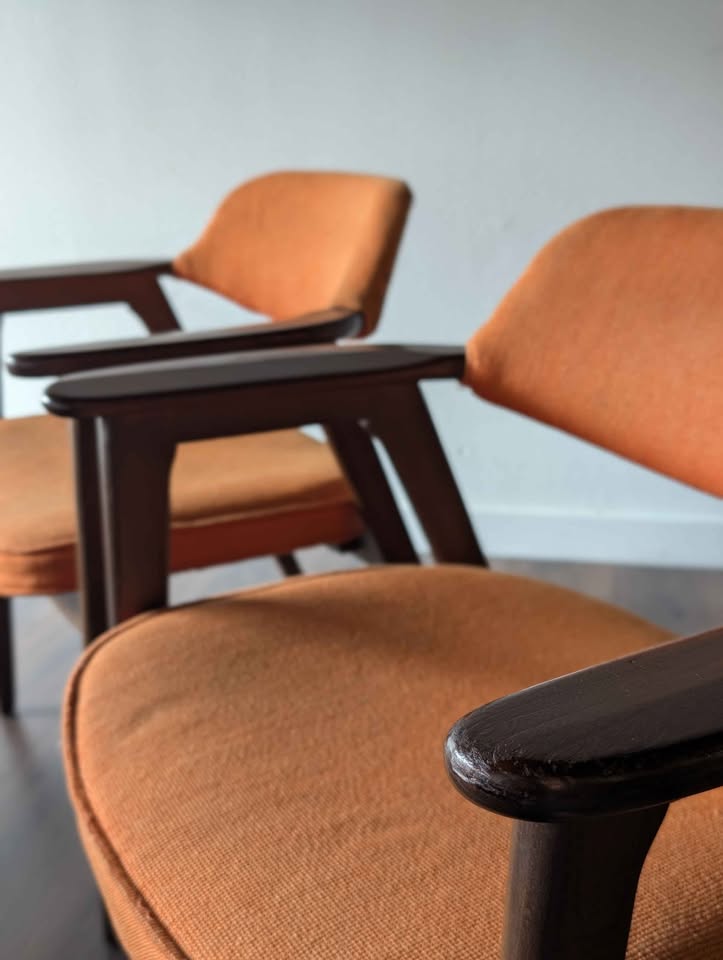 Pair of MCM Scandinavian Style Paoli Lounge Chairs