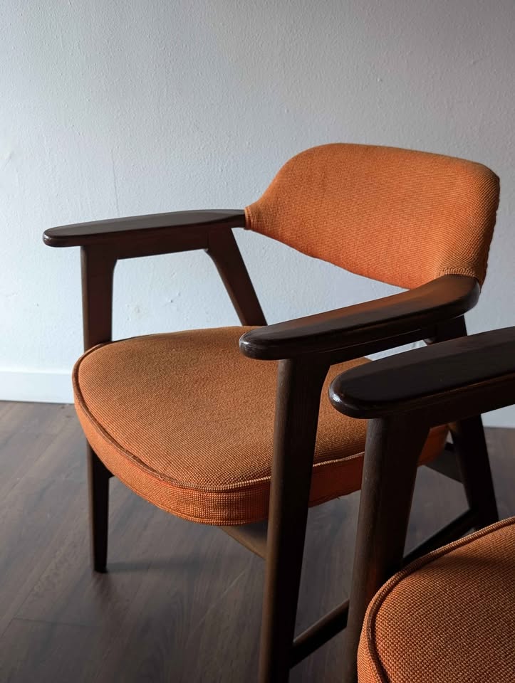 Pair of MCM Scandinavian Style Paoli Lounge Chairs