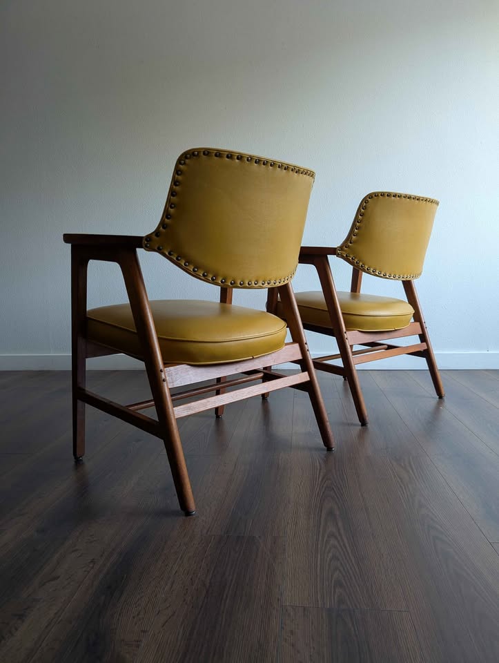 Pair of MCM Yellow Gunlocke Chairs
