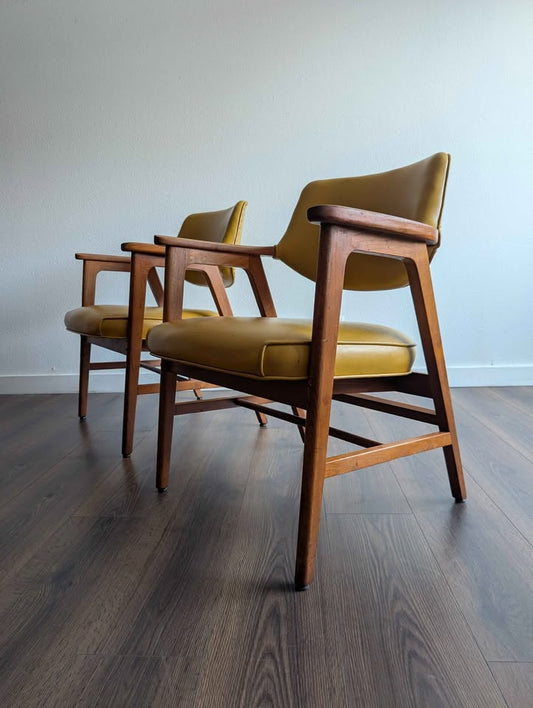 Pair of MCM Yellow Gunlocke Chairs