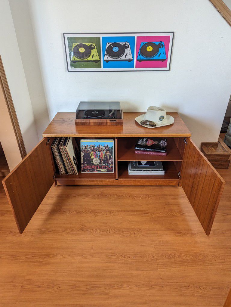 MCM Danish Modern Teak Record Player Stand & Bookshelf Wall Unit