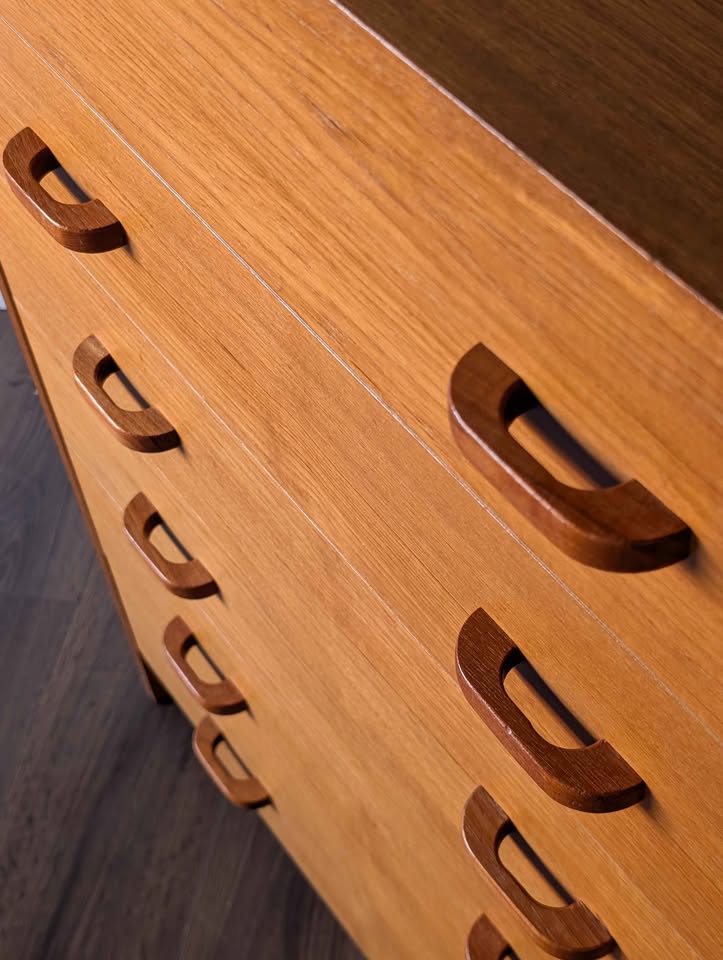 Danish Modern 6 Drawer Dresser by Ervi Mobler