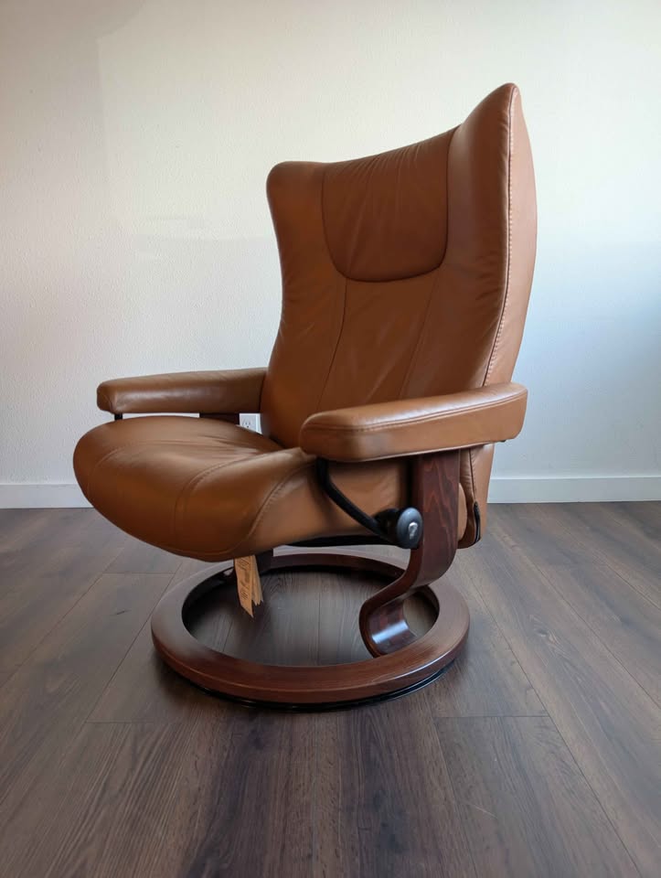 Ekornes Stressless Large Scandinavian Recliner