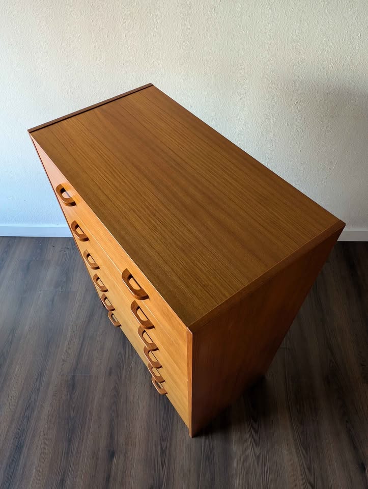 Danish Modern 6 Drawer Dresser by Ervi Mobler