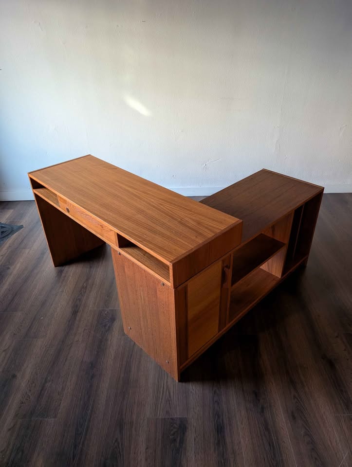 Teak Expanding Record Cabinet