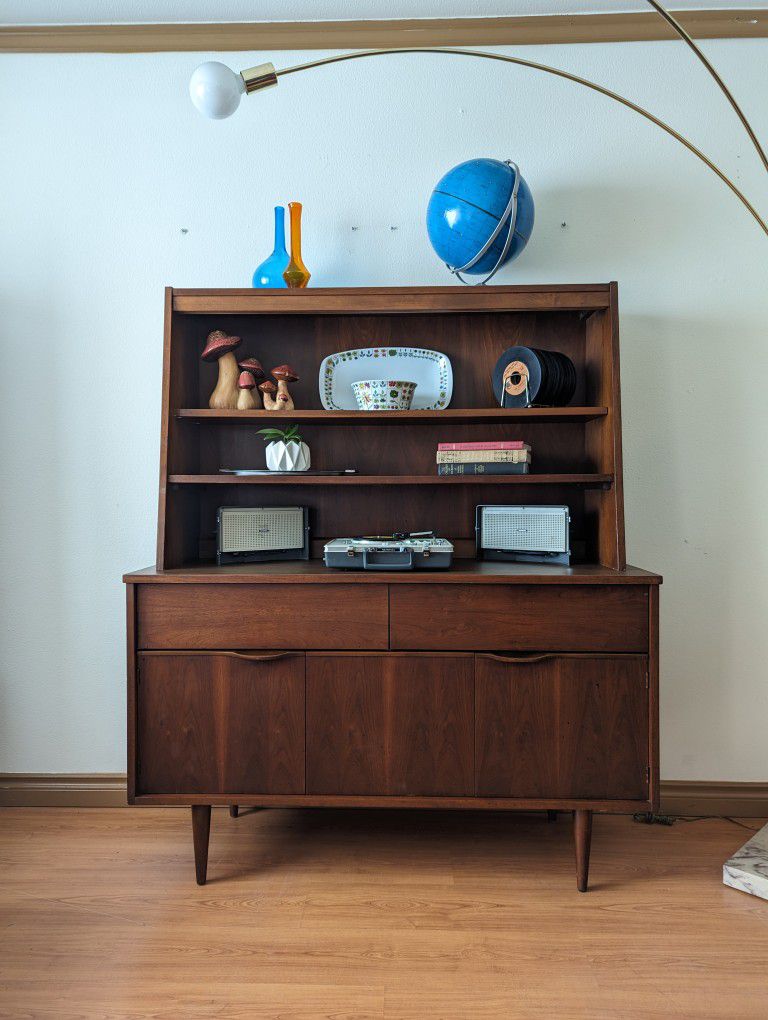 MCM Record Player Stand / Walnut Buffet Credenza Cabinet