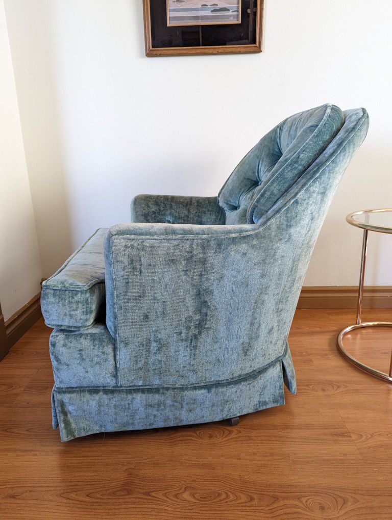 Mid Century Velvet Rocker / Tufted Back Vintage Boho Rocking Chair