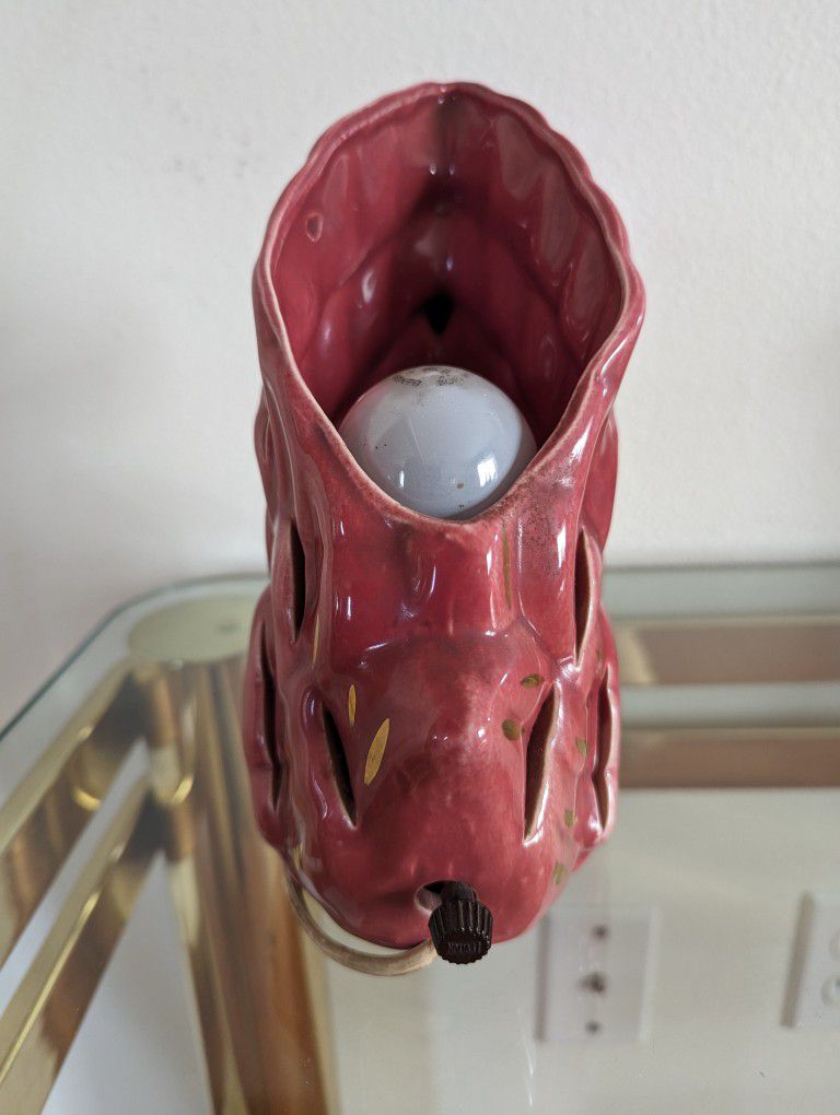 Mid Century Vintage Raspberry & Gold Ceramic Swan Table Lamp Statue
