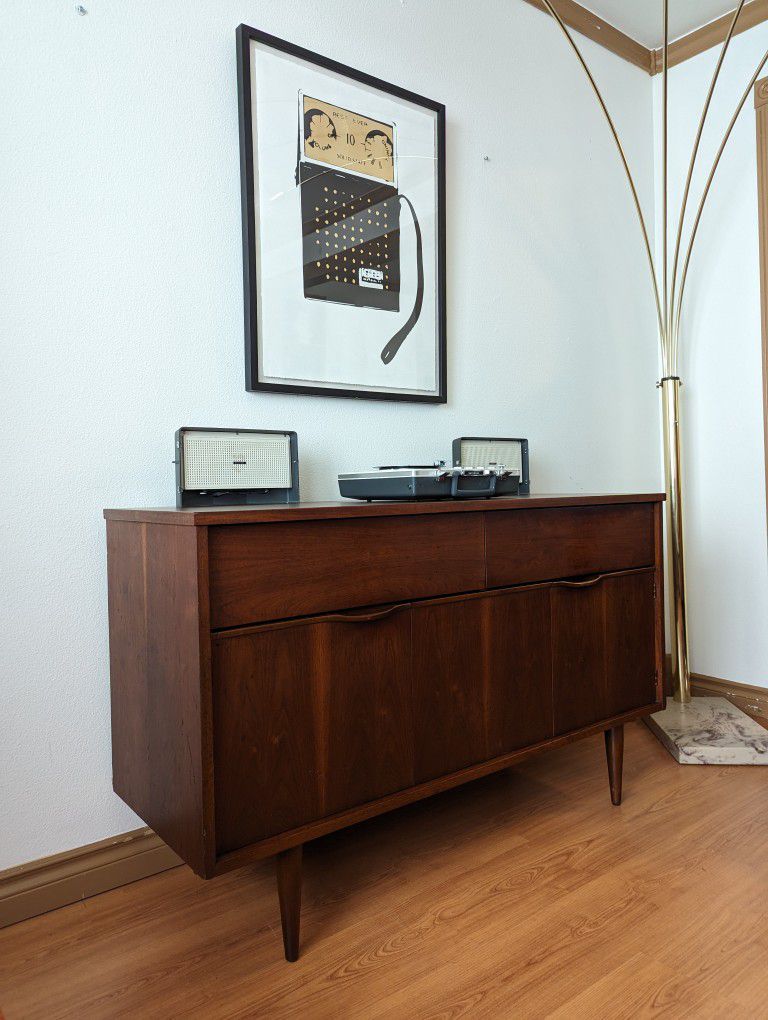 MCM Record Player Stand / Walnut Buffet Credenza Cabinet