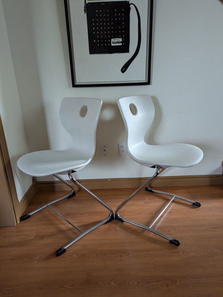 Verner Panton PantoSwing Lupo Pair of White & Chrome Desk Chairs