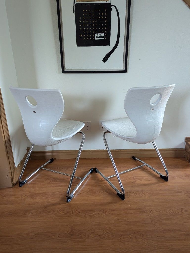 Verner Panton PantoSwing Lupo Pair of White & Chrome Desk Chairs