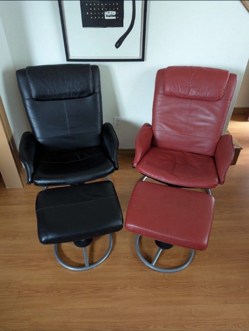 Pair of Vintage Ekornes Stressless Style Black & Red Leather Lounge Chair Recliners by IKEA